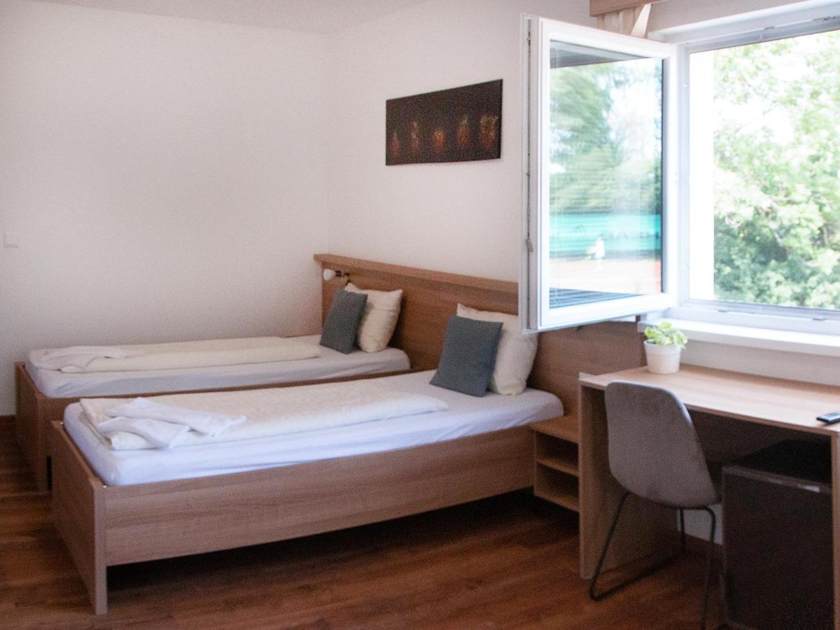 Hotel Khail Maria Lanzendorf Ngoại thất bức ảnh