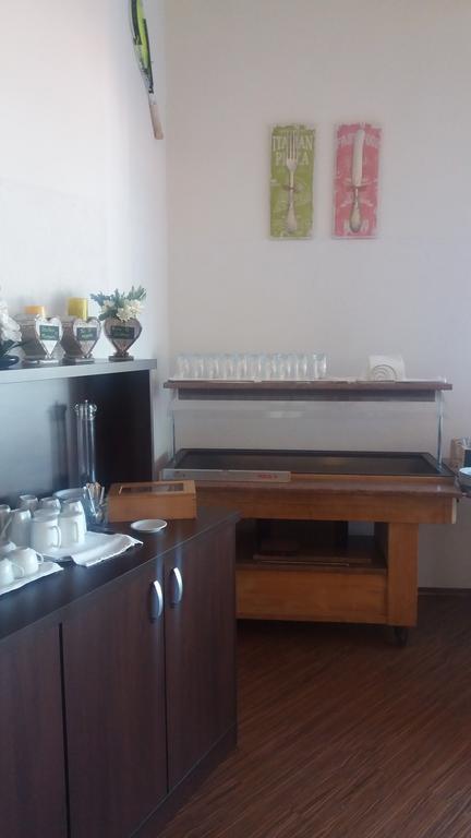 Hotel Khail Maria Lanzendorf Ngoại thất bức ảnh