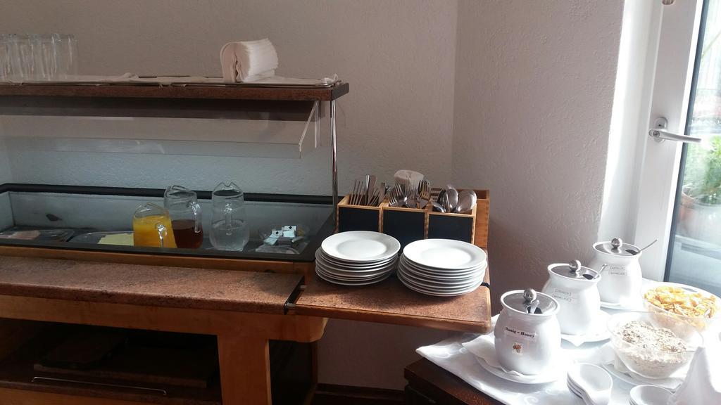 Hotel Khail Maria Lanzendorf Ngoại thất bức ảnh